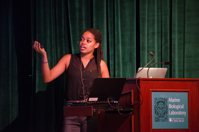 Kaysi Herrera-Pujols of Dartmouth College presents on the actin cytoskeleton in neurons, which she studied with Elizabeth Jonas and Len Kaczmarek of Yale University.